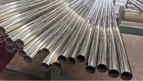 201和202不銹鋼管的區(qū)別！