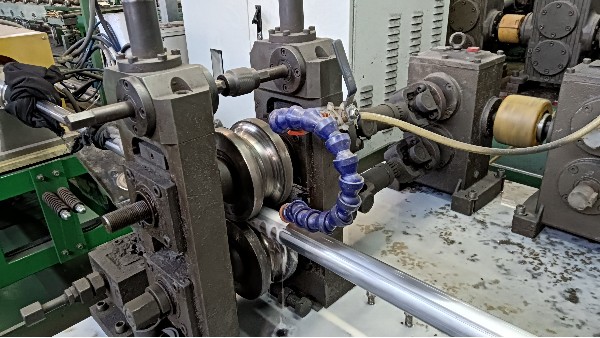 5 大優(yōu)勢！不銹鋼拉絲還是鏡面？