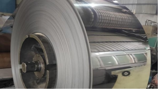 304不銹鋼毛邊卷的“毛邊”代表什么？和切邊卷有區(qū)別嗎？